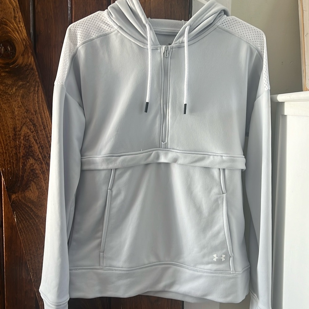 Light blue - Picture 1 of 2